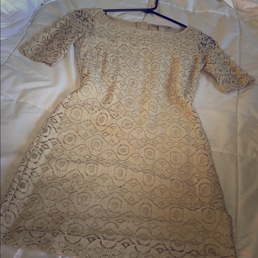 Mini short sleeve nude dress